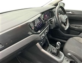 Volkswagen Polo Image 2
