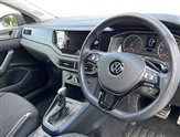 Volkswagen Polo Image 6