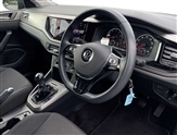 Volkswagen Polo Image 6