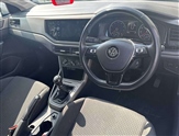 Volkswagen Polo Image 6