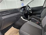Volkswagen Polo Image 3