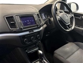 Volkswagen Sharan Image 2