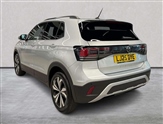 Volkswagen T-Cross Image 2