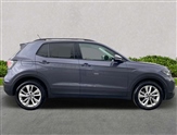 Volkswagen T-Cross Image 3