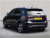 Volkswagen T-Cross Image 2