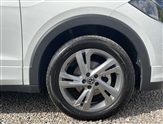 Volkswagen T-Cross Image 5