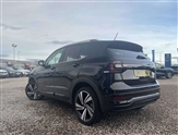 Volkswagen T-Cross Image 3