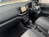 Volkswagen T-Cross Image 2