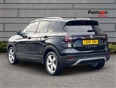 Volkswagen T-Cross Image 2