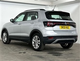 Volkswagen T-Cross Image 3