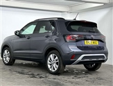 Volkswagen T-Cross Image 3