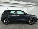Volkswagen T-Cross Image 4