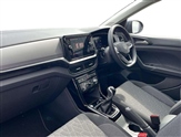 Volkswagen T-Cross Image 2