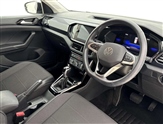 Volkswagen T-Cross Image 6