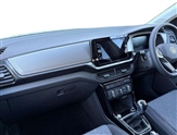 Volkswagen T-Cross Image 2