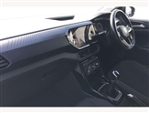 Volkswagen T-Cross Image 2
