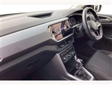 Volkswagen T-Cross Image 2