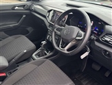 Volkswagen T-Cross Image 6