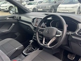 Volkswagen T-Cross Image 6