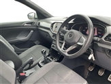 Volkswagen T-Cross Image 5