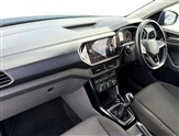 Volkswagen T-Cross Image 2