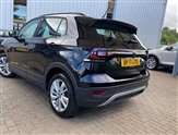 Volkswagen T-Cross Image 3