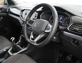 Volkswagen T-Cross Image 6