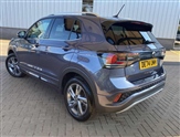 Volkswagen T-Cross Image 3