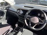 Volkswagen T-Cross Image 6