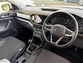 Volkswagen T-Cross Image 6