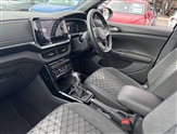 Volkswagen T-Cross Image 2