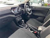 Volkswagen T-Cross Image 2