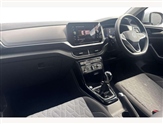 Volkswagen T-Cross Image 2