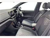 Volkswagen T-Cross Image 2