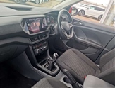 Volkswagen T-Cross Image 2