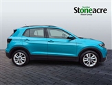 Volkswagen T-Cross Image 2