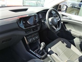 Volkswagen T-Cross Image 2