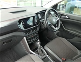 Volkswagen T-Cross Image 2