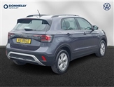 Volkswagen T-Cross Image 3