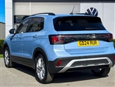 Volkswagen T-Cross Image 2