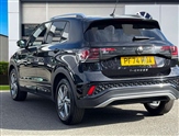 Volkswagen T-Cross Image 2