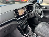 Volkswagen T-Cross Image 2