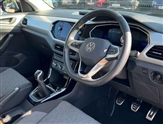 Volkswagen T-Cross Image 6