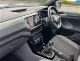 Volkswagen T-Cross Image 2