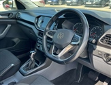 Volkswagen T-Cross Image 6