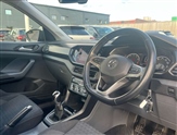 Volkswagen T-Cross Image 6