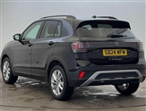 Volkswagen T-Cross Image 3