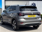 Volkswagen T-Cross Image 2