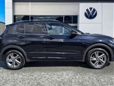 Volkswagen T-Cross Image 3