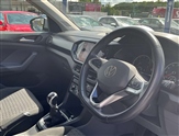 Volkswagen T-Cross Image 6